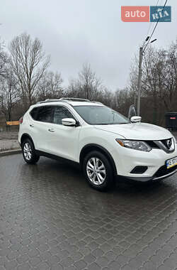 Внедорожник / Кроссовер Nissan Rogue 2016 в Каменском