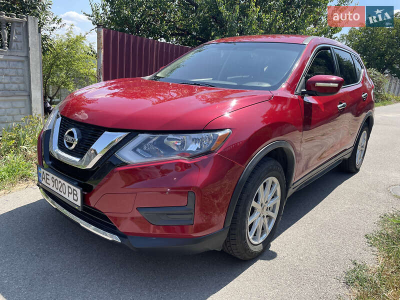 Позашляховик / Кросовер Nissan Rogue 2016 в Дніпрі