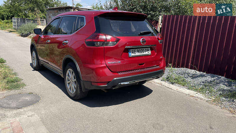 Позашляховик / Кросовер Nissan Rogue 2016 в Дніпрі