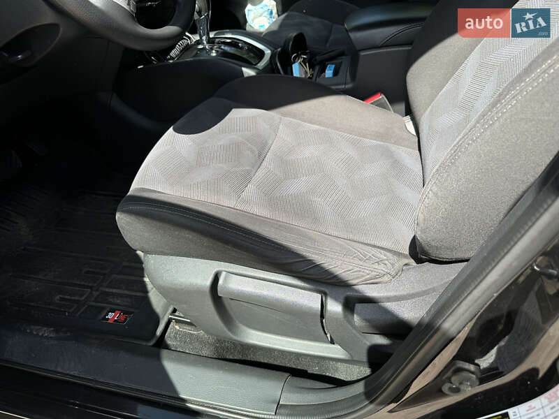 Внедорожник / Кроссовер Nissan Rogue 2016 в Нежине фото 15 Внедорожник / Кроссовер Nissan Rogue 2016 в Нежине