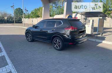 Внедорожник / Кроссовер Nissan Rogue 2019 в Новомосковске