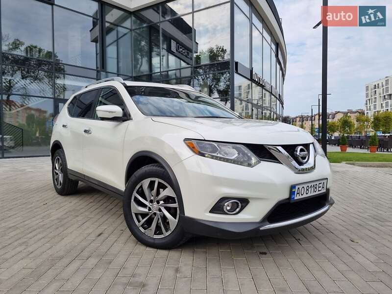 Позашляховик / Кросовер Nissan Rogue 2014 в Ужгороді