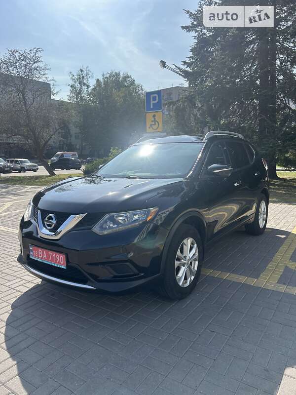 Внедорожник / Кроссовер Nissan Rogue 2014 в Ровно