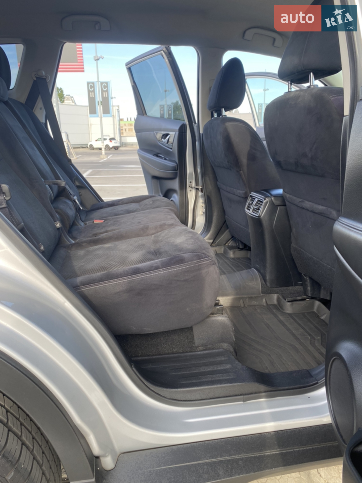 2016 Nissan Rogue - мініатюра 17