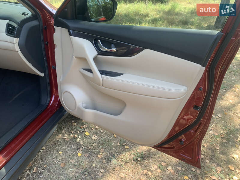 Внедорожник / Кроссовер Nissan Rogue 2017 в Белой Церкви фото 12 Внедорожник / Кроссовер Nissan Rogue 2017 в Белой Церкви