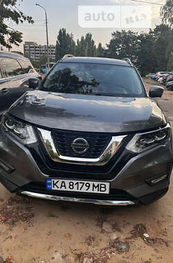 Внедорожник / Кроссовер Nissan Rogue 2018 в Чернигове