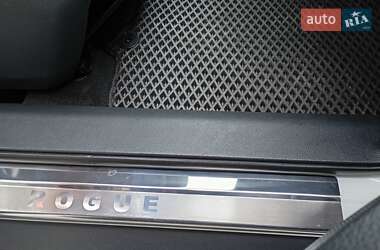 Внедорожник / Кроссовер Nissan Rogue 2016 в 
