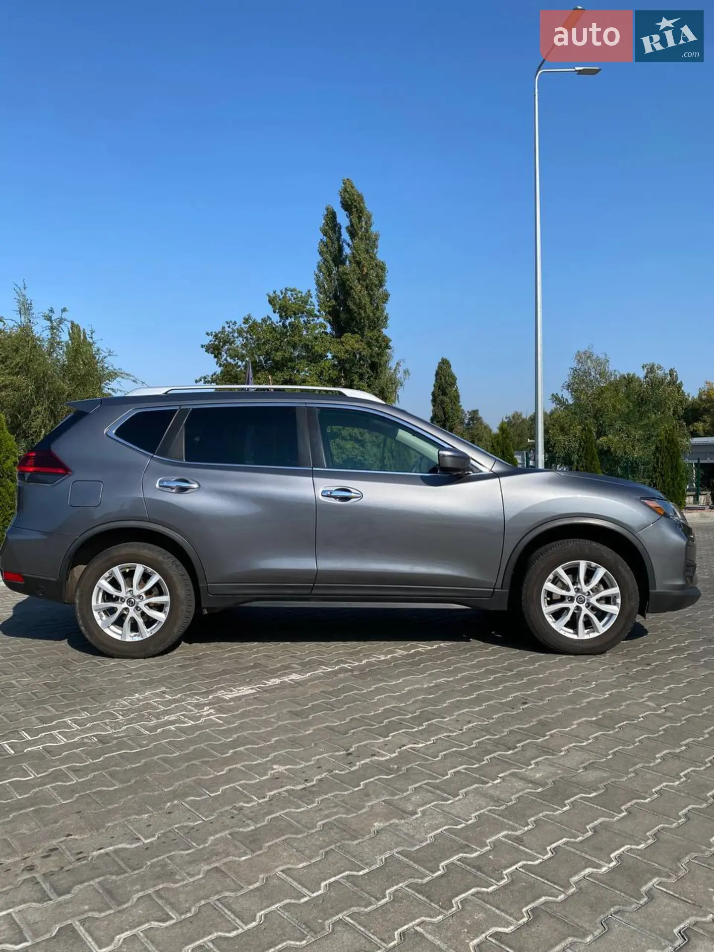 2018 Nissan Rogue - мініатюра 9