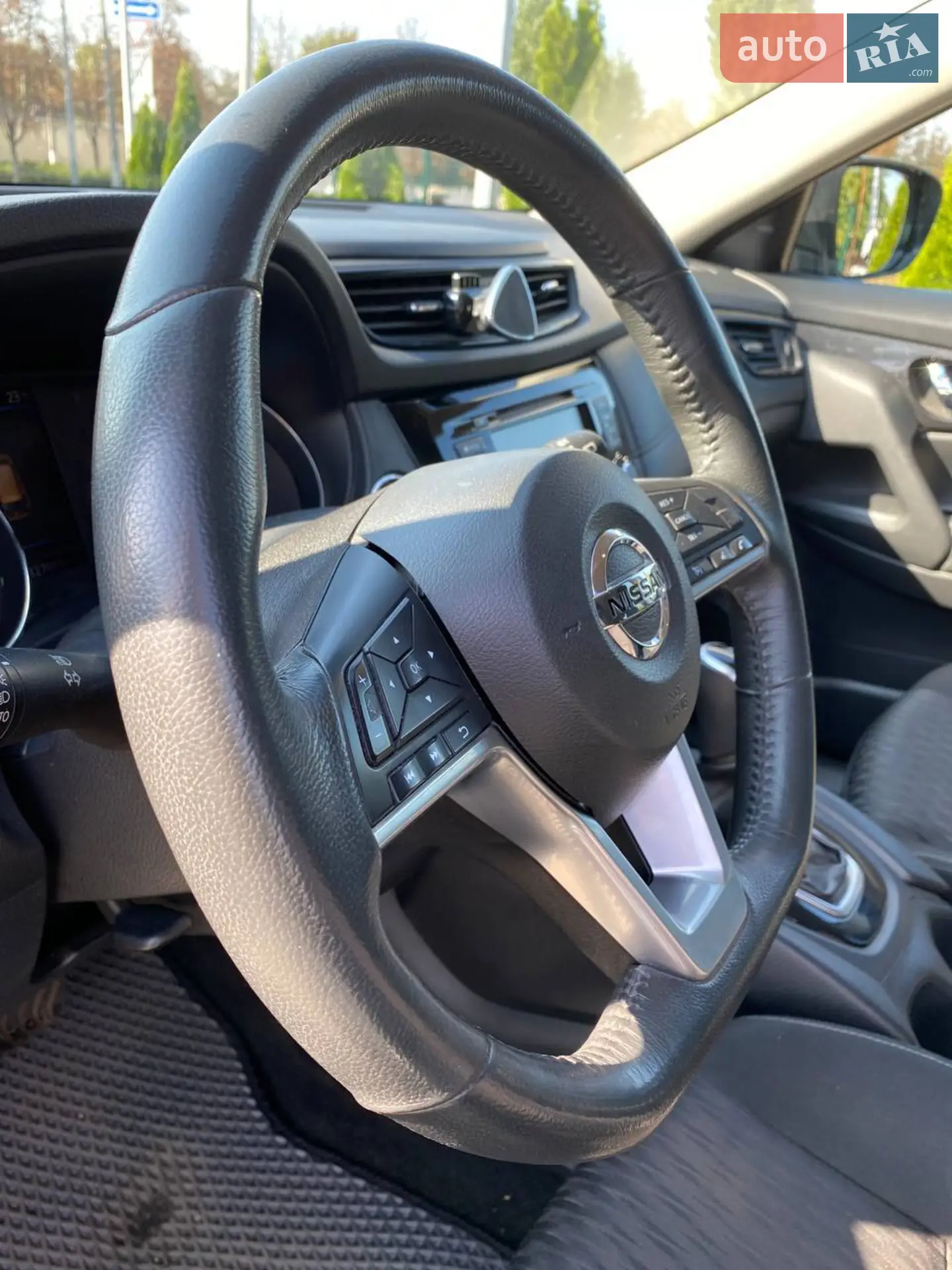 2018 Nissan Rogue - мініатюра 18
