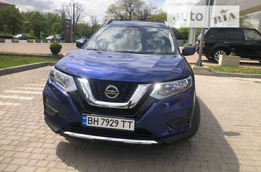 Позашляховик / Кросовер Nissan Rogue 2018 в Одесі