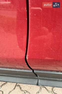 Внедорожник / Кроссовер Nissan Rogue 2016 в Дубно