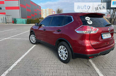 Внедорожник / Кроссовер Nissan Rogue 2015 в Софиевской Борщаговке