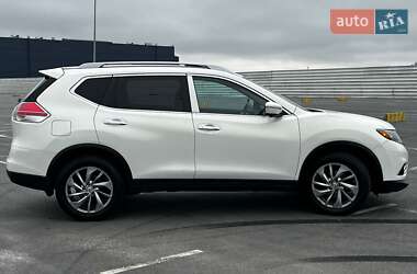 Внедорожник / Кроссовер Nissan Rogue 2014 в Львове