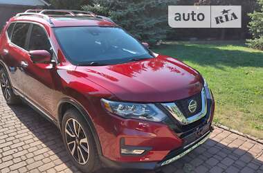 Позашляховик / Кросовер Nissan Rogue 2018 в Києві