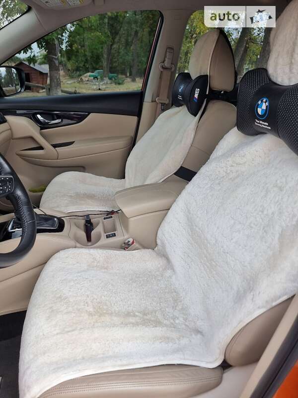 Внедорожник / Кроссовер Nissan Rogue 2018 в Сумах