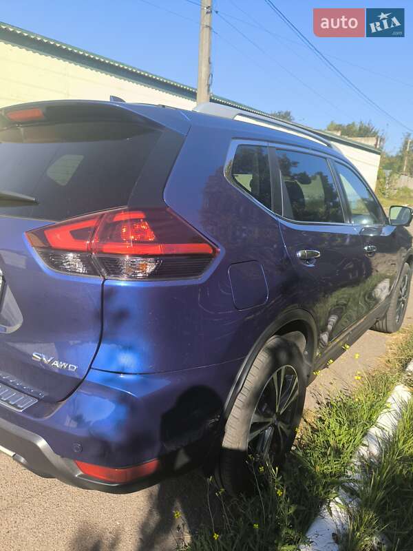 Позашляховик / Кросовер Nissan Rogue 2020 в Немішаєве