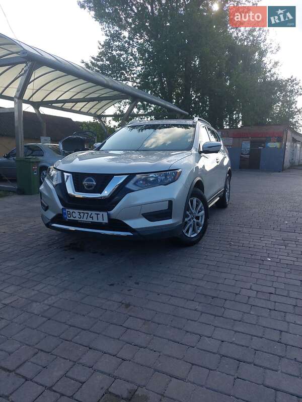 Nissan Rogue 2018