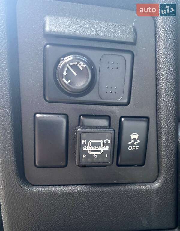 Внедорожник / Кроссовер Nissan Rogue 2012 в Ивано-Франковске