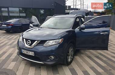 Внедорожник / Кроссовер Nissan Rogue 2014 в Ужгороде