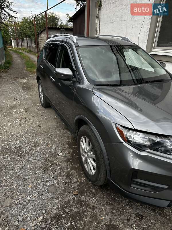 Позашляховик / Кросовер Nissan Rogue 2019 в Дніпрі