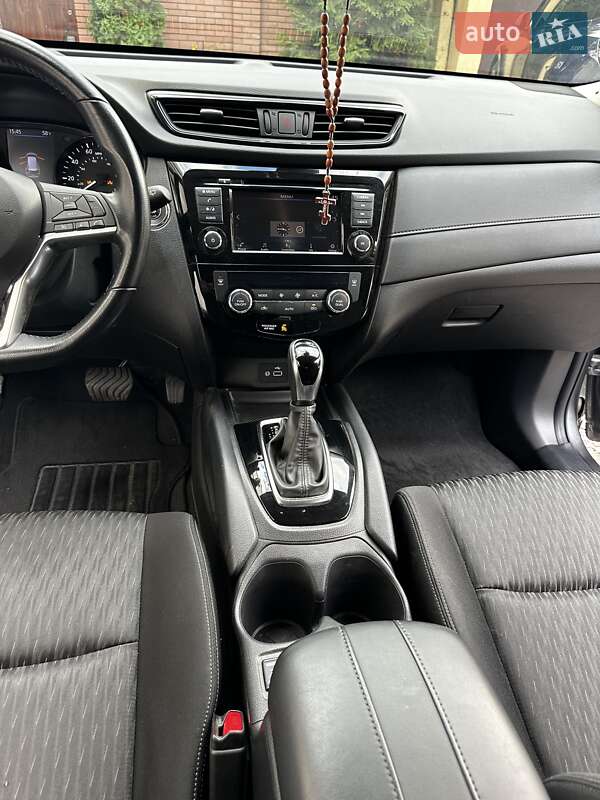 Позашляховик / Кросовер Nissan Rogue 2019 в Дніпрі