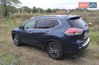 Внедорожник / Кроссовер Nissan Rogue 2015 в Белой Церкви