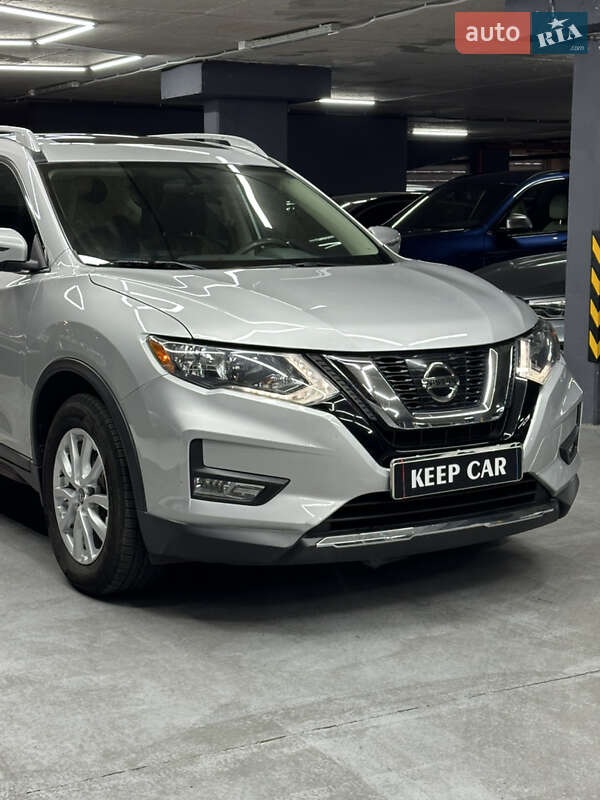Позашляховик / Кросовер Nissan Rogue 2017 в Одесі