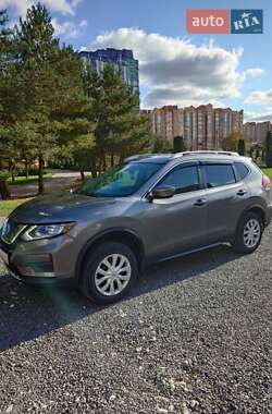 Позашляховик / Кросовер Nissan Rogue 2016 в Тернополі
