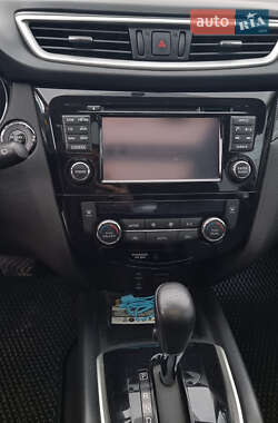 Внедорожник / Кроссовер Nissan Rogue 2016 в Белой Церкви