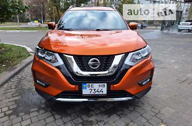 Внедорожник / Кроссовер Nissan Rogue 2018 в Николаеве