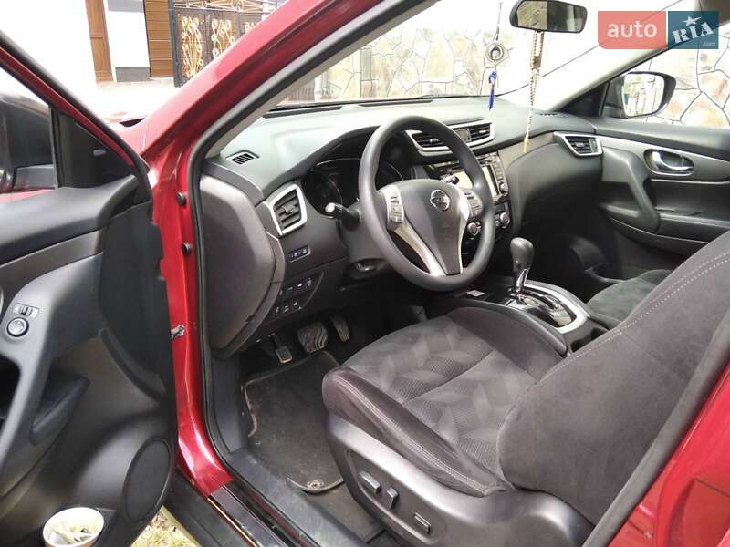 Позашляховик / Кросовер Nissan Rogue 2014 в Івано-Франківську