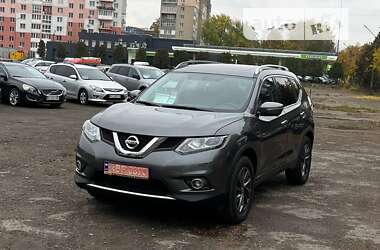 Позашляховик / Кросовер Nissan Rogue 2014 в Львові