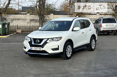 Внедорожник / Кроссовер Nissan Rogue 2019 в Киеве