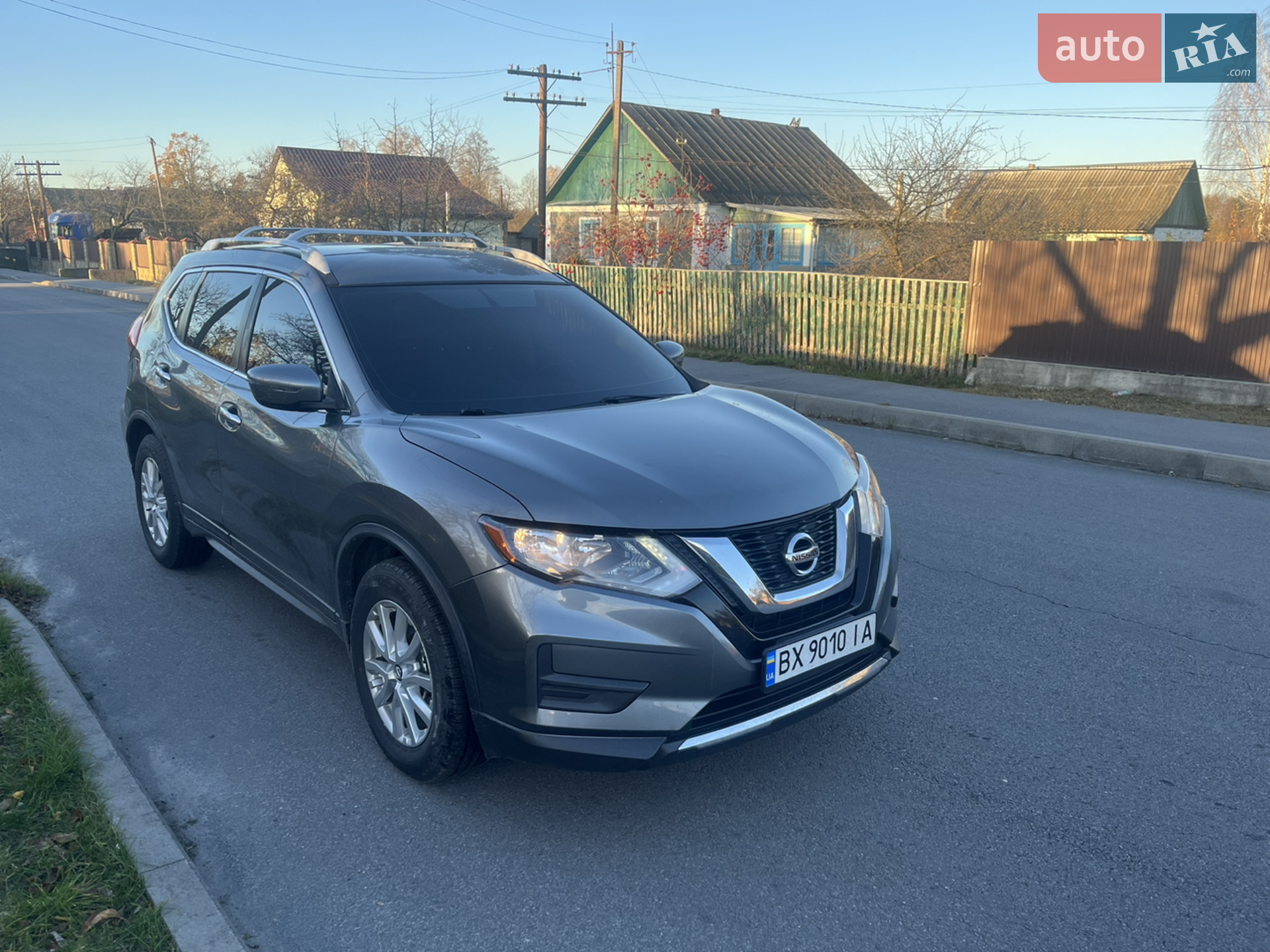 2017 Nissan Rogue - фото 1