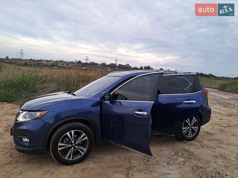Позашляховик / Кросовер Nissan Rogue 2018 в Одесі