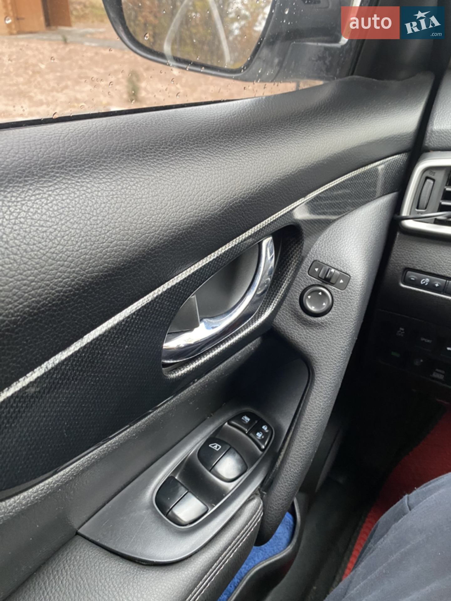 2015 Nissan Rogue - мініатюра 15