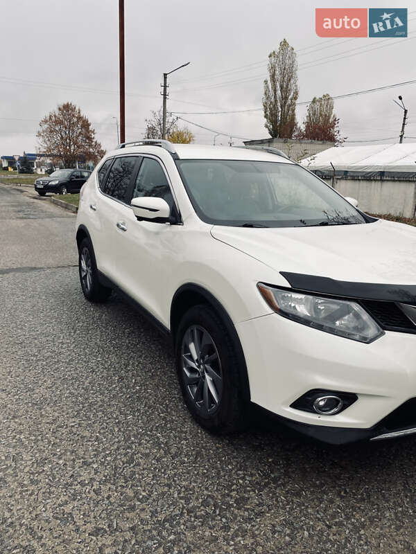 Позашляховик / Кросовер Nissan Rogue 2015 в Вараші фото 2 Позашляховик / Кросовер Nissan Rogue 2015 в Вараші