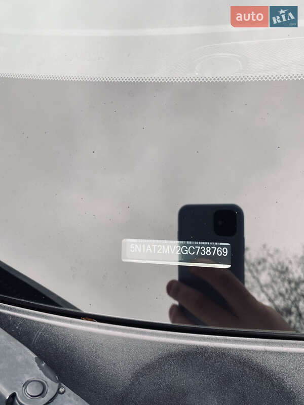 Позашляховик / Кросовер Nissan Rogue 2015 в Вараші фото 14 Позашляховик / Кросовер Nissan Rogue 2015 в Вараші