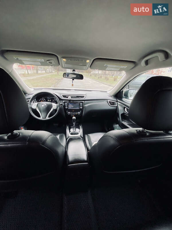 Позашляховик / Кросовер Nissan Rogue 2015 в Вараші фото 9 Позашляховик / Кросовер Nissan Rogue 2015 в Вараші