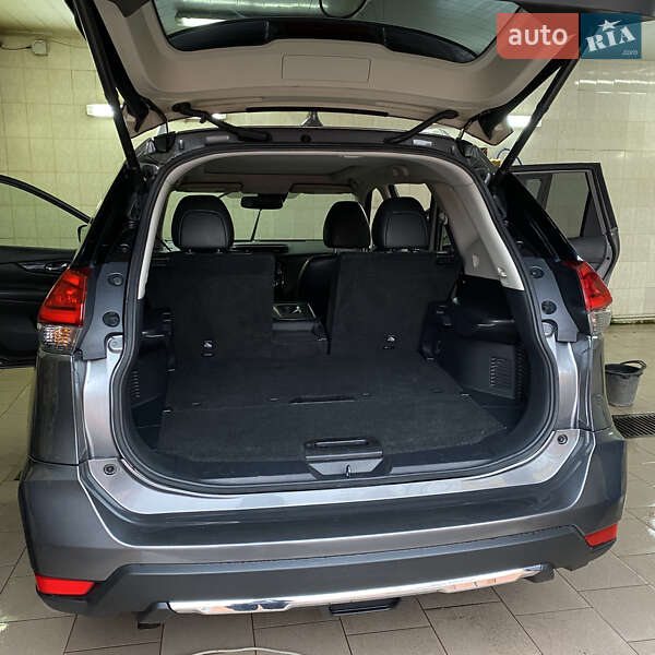 Внедорожник / Кроссовер Nissan Rogue 2016 в Измаиле