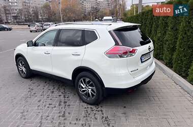 Позашляховик / Кросовер Nissan Rogue 2015 в Черкасах