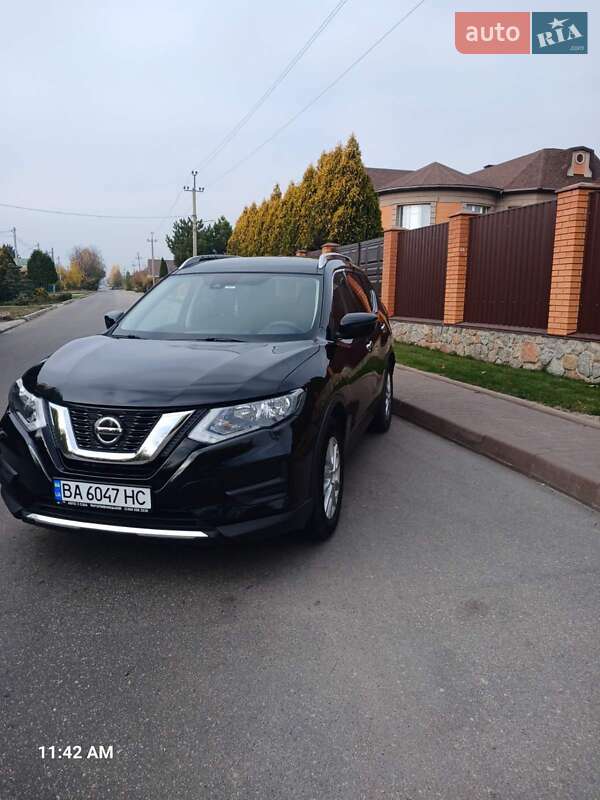 Позашляховик / Кросовер Nissan Rogue 2018 в Кропивницькому
