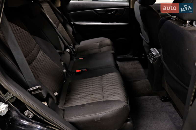 Внедорожник / Кроссовер Nissan Rogue 2019 в Одессе