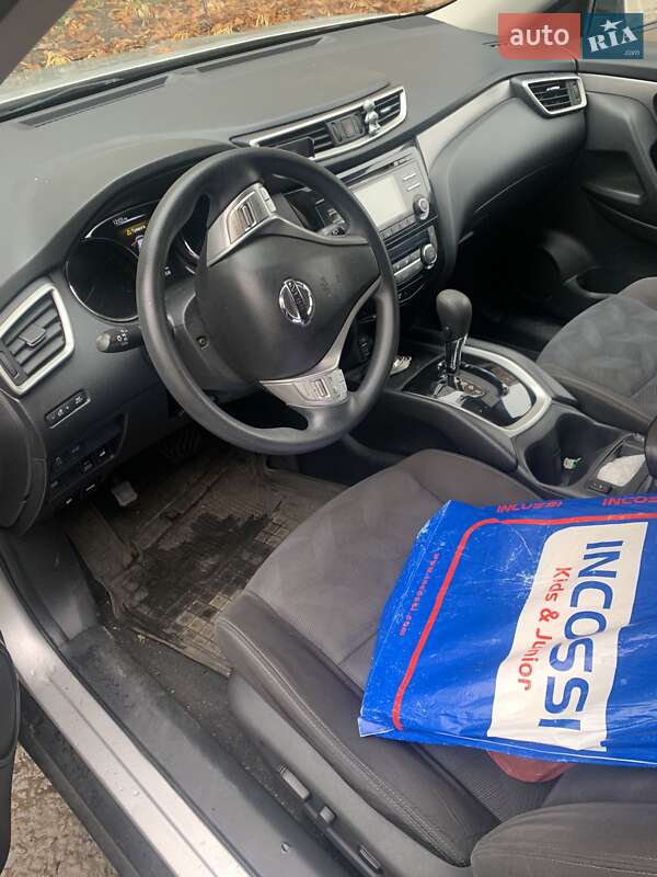 Позашляховик / Кросовер Nissan Rogue 2015 в Харкові