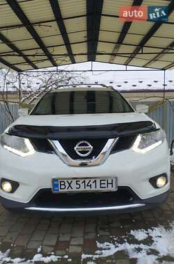 Внедорожник / Кроссовер Nissan Rogue 2014 в Каменец-Подольском