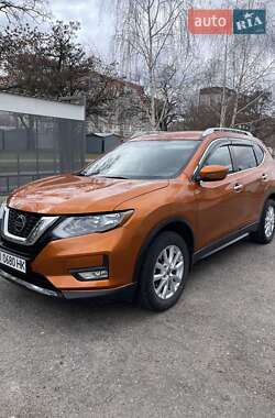 Позашляховик / Кросовер Nissan Rogue 2018 в Кременчуці