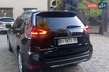Внедорожник / Кроссовер Nissan Rogue 2017 в 