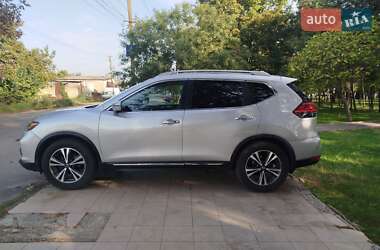 Позашляховик / Кросовер Nissan Rogue 2017 в Одесі