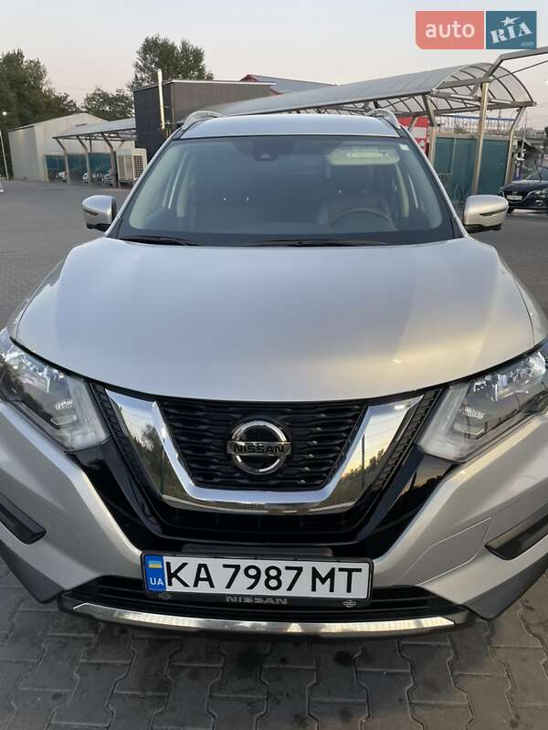 Позашляховик / Кросовер Nissan Rogue 2020 в Києві