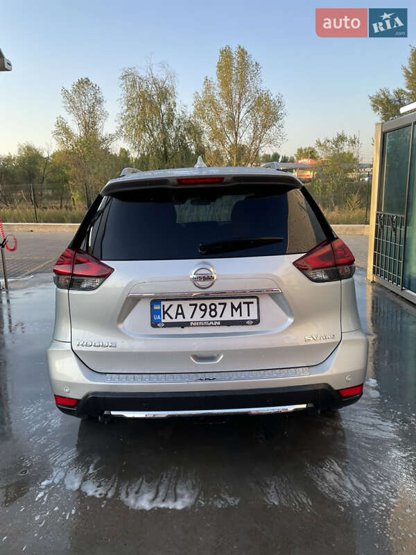 Позашляховик / Кросовер Nissan Rogue 2020 в Києві